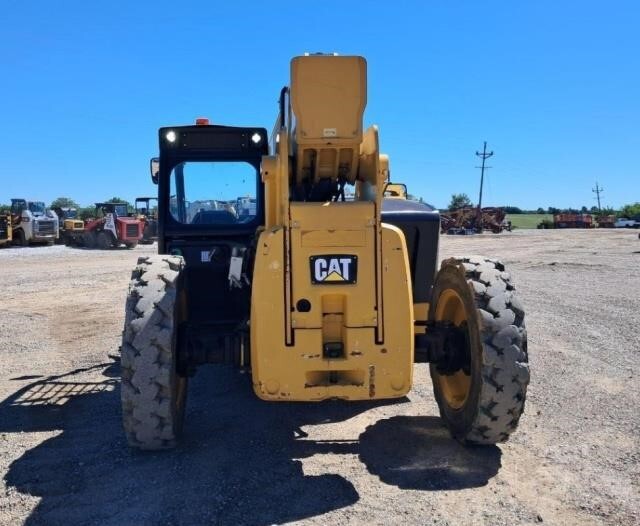 2019 CAT TL943D-4