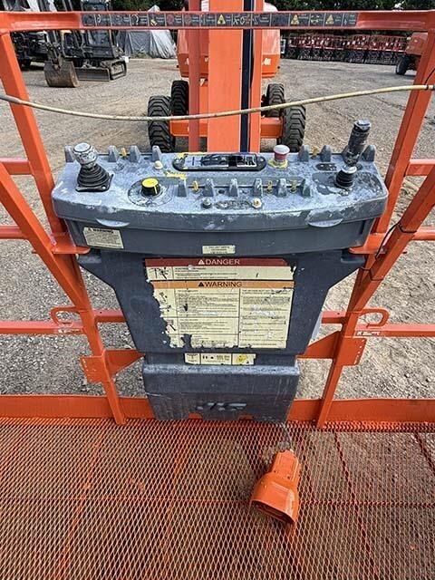 2021 JLG 460SJ-46