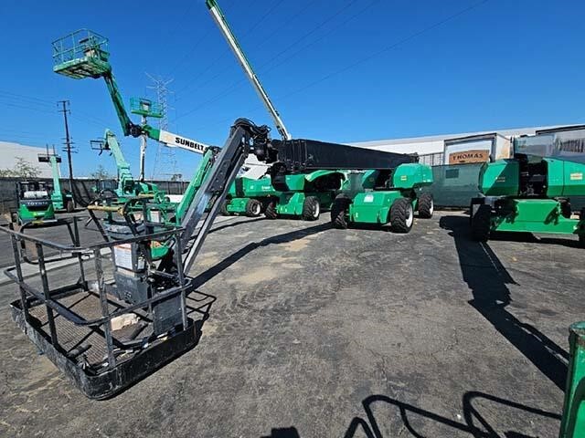 2016 JLG 1200SJP