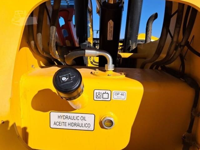 2023 JCB 510-56-15