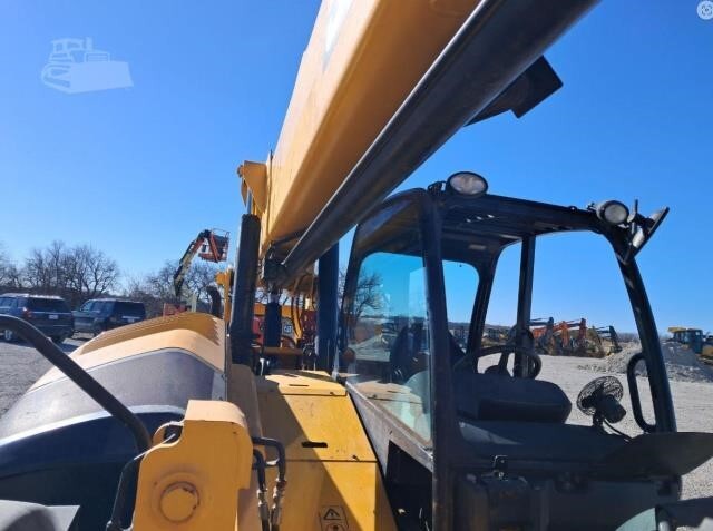 2023 JCB 510-56-21