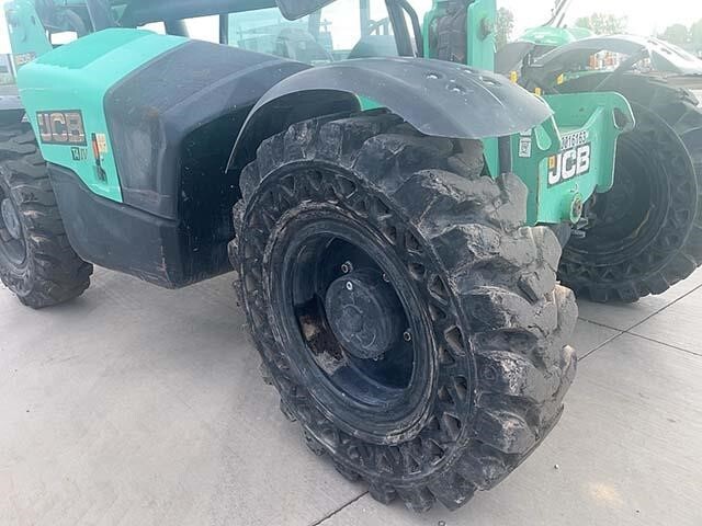 2018 JCB 509-42-10