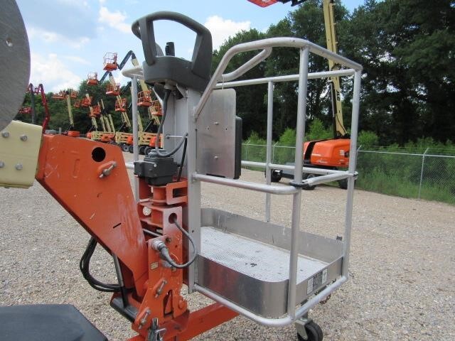 2019 JLG T350-13