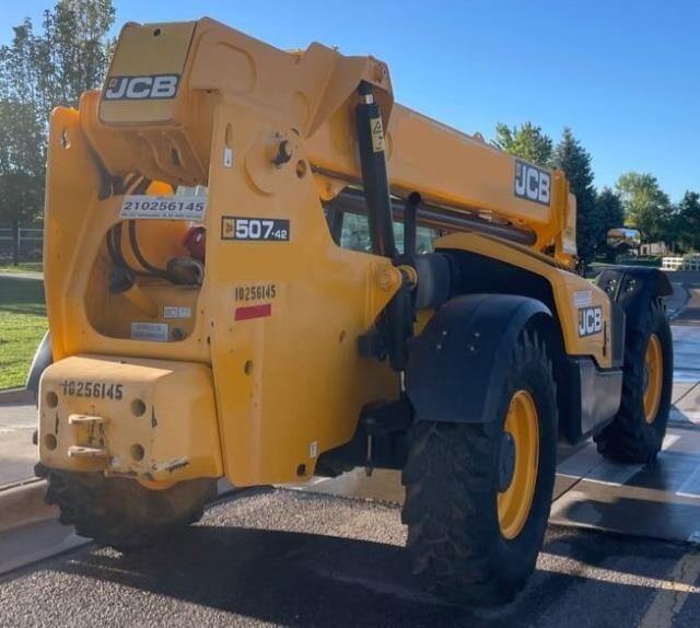 2018 JCB 507-42-3