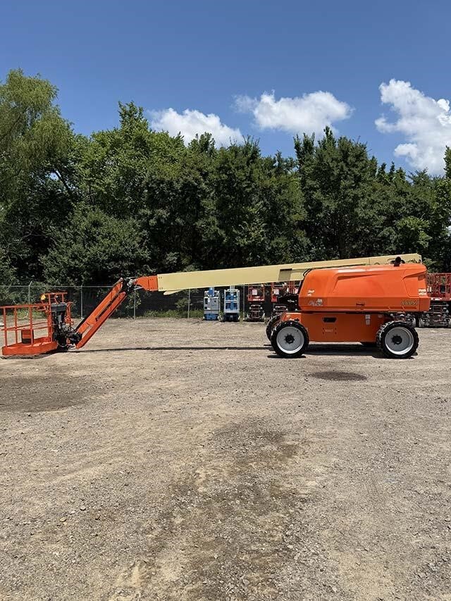 2021 JLG 660SJ