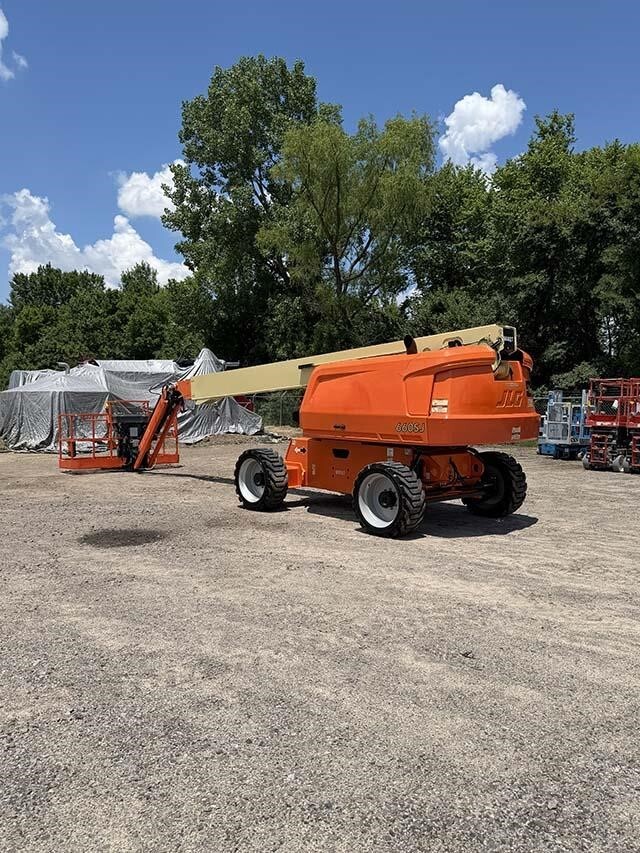 2021 JLG 660SJ-6