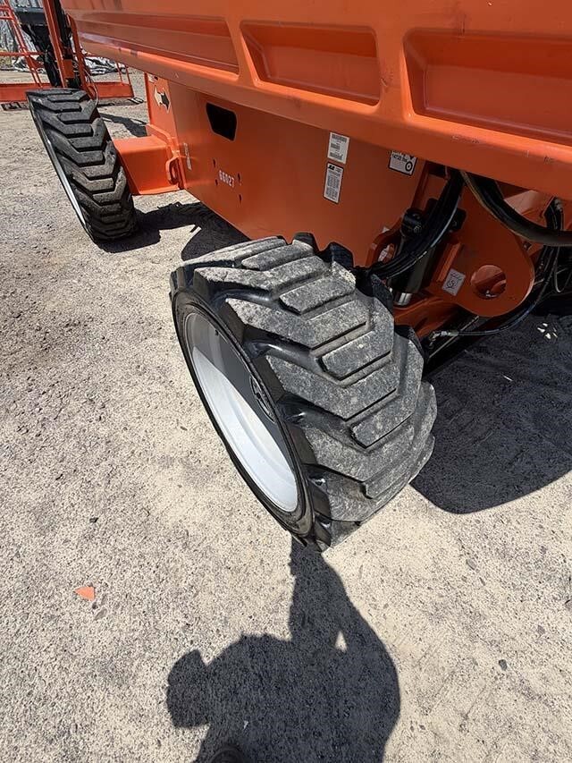 2021 JLG 660SJ-11