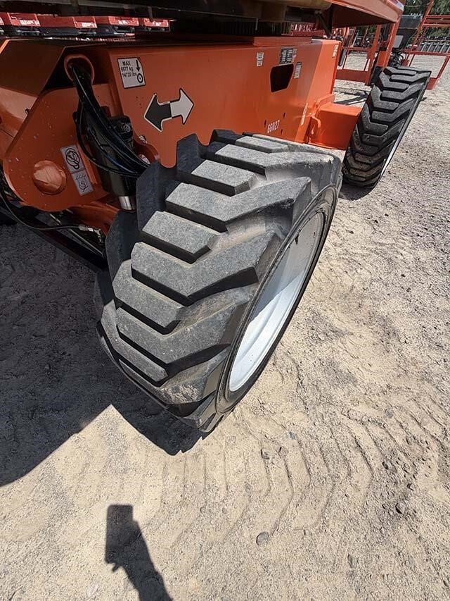 2021 JLG 660SJ-17
