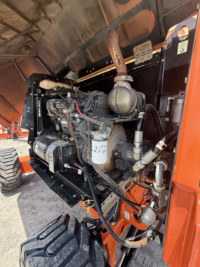 2021 JLG 660SJ-32
