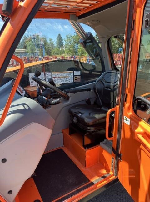 2020 JLG 1055-3