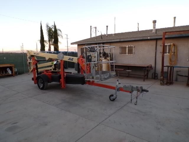 2019 JLG T350-2