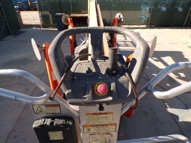 2019 JLG T350-15