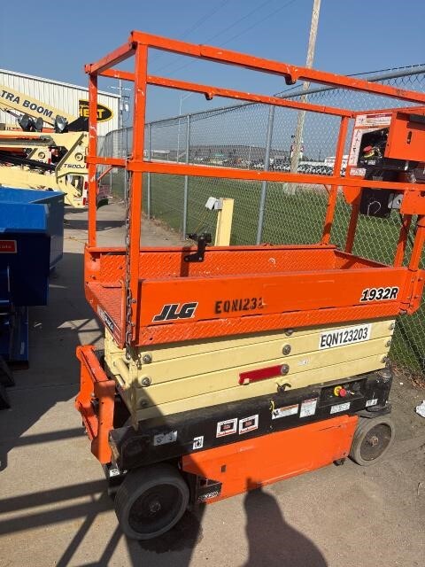 2020 JLG 1932R-3