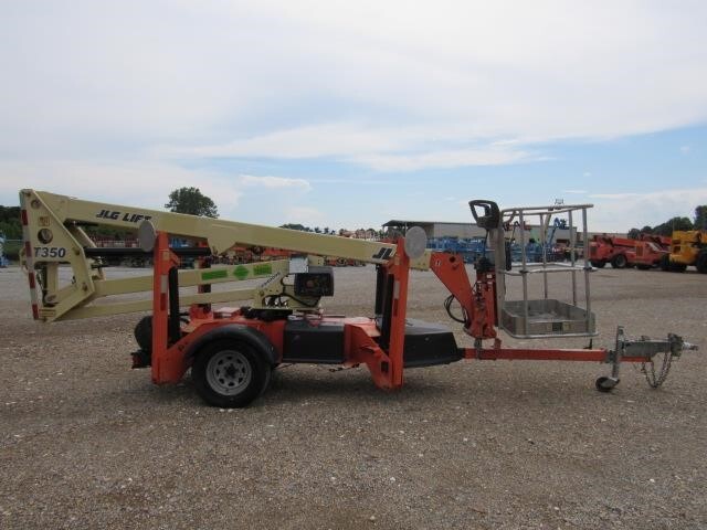 2019 JLG T350-5