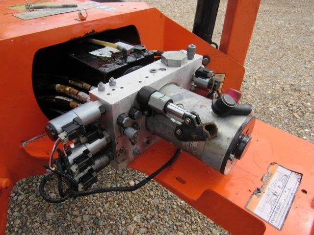 2019 JLG T350-21