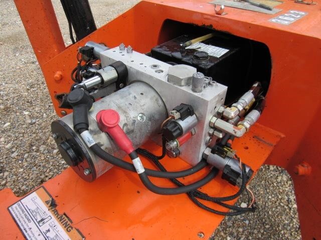 2019 JLG T350-22