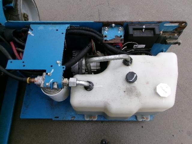 2018 Genie GS-1930-9