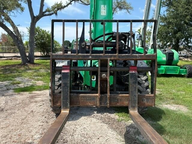2017 JCB 509-42-5