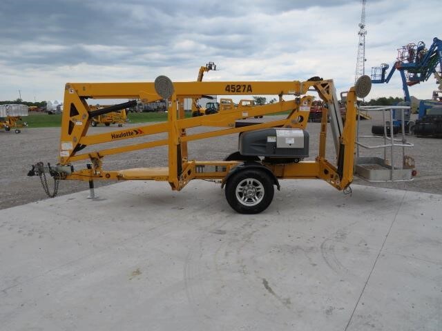 2017 Haulotte 4527A