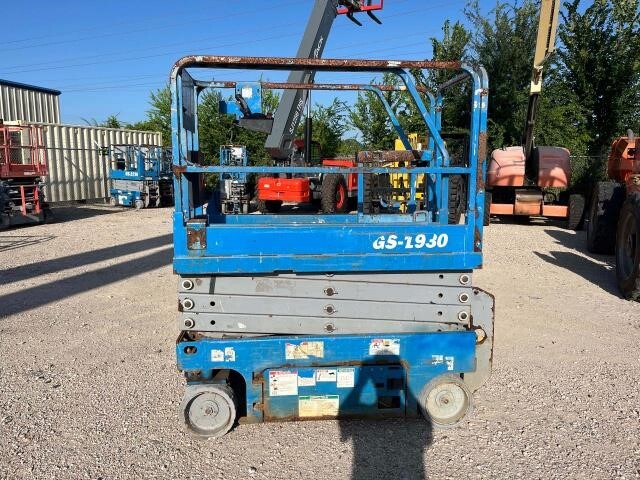 2015 Genie GS-1930