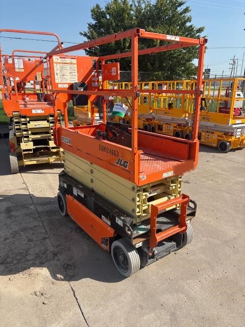 2020 JLG 1932R-4