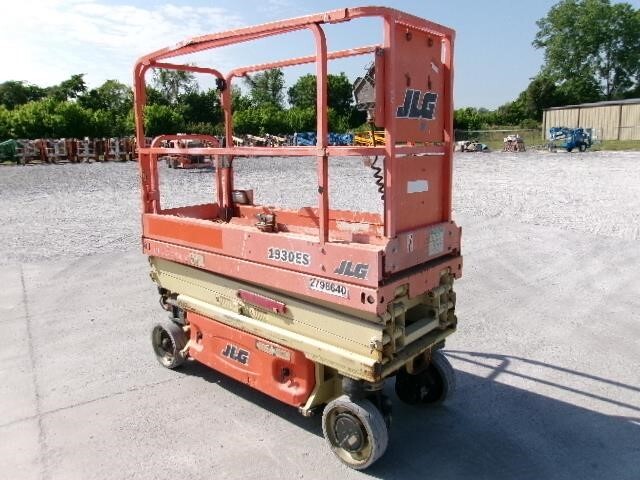 2019 JLG 1930ES-2