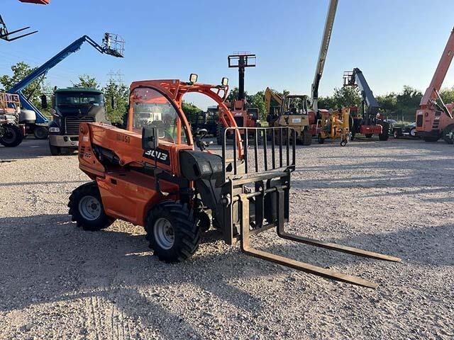 2020 SkyTrak 3013-8