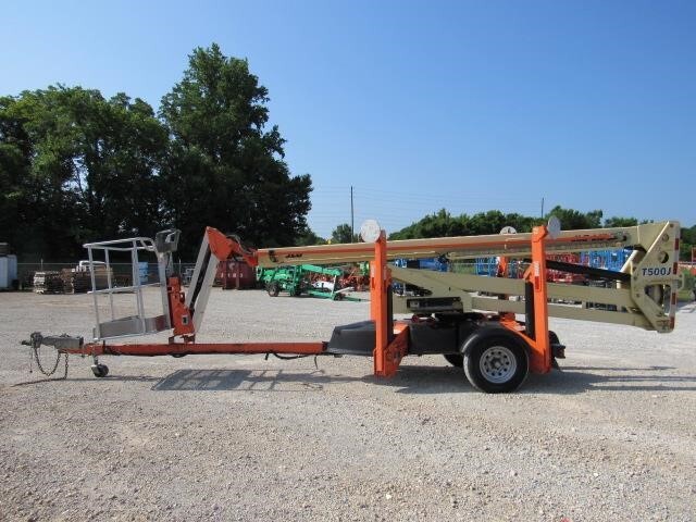 2018 JLG T500J