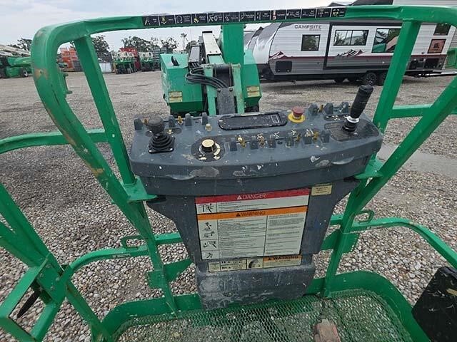 2016 JLG 340AJ-32