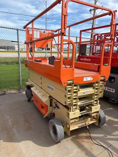 2018 JLG 2646ES-4