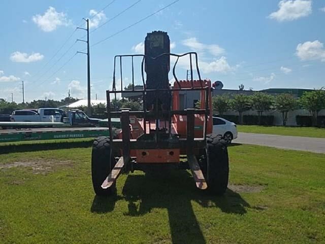2018 JLG 6042-8
