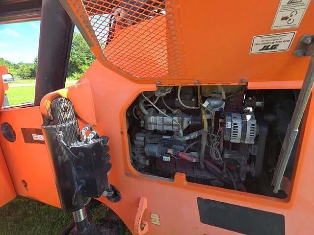 2018 JLG 6042-11