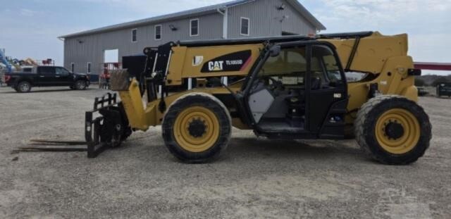 2020 CAT TL1055D-2