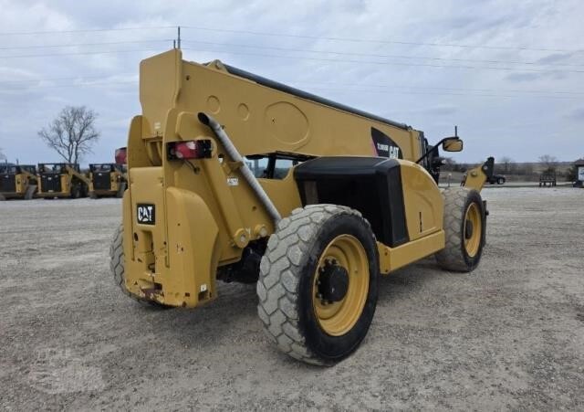 2020 CAT TL1055D-5