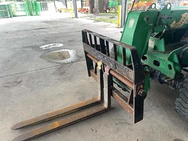 2016 Genie GTH-5519-26