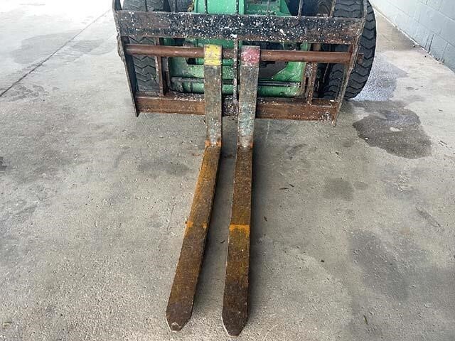 2016 Genie GTH-5519-27