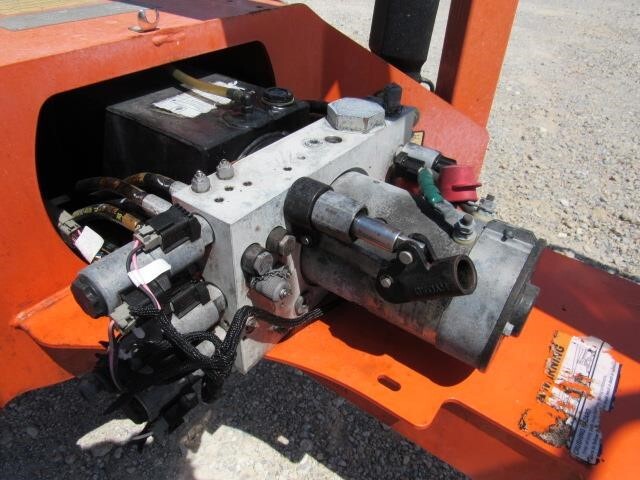 2019 JLG T350-21