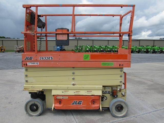 2019 JLG 2632ES