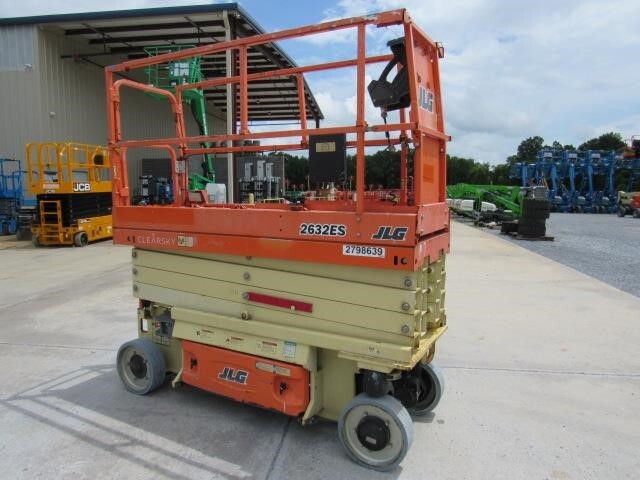 2019 JLG 2632ES-4