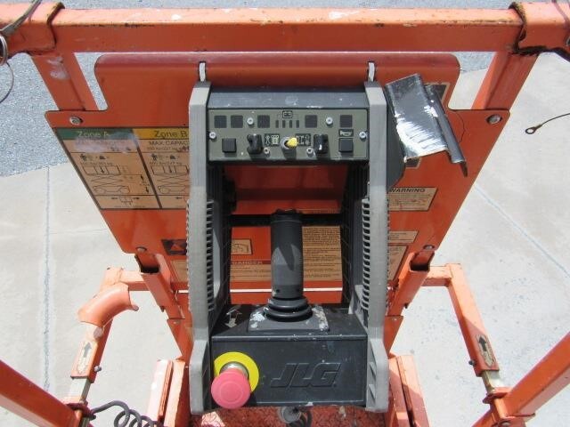 2019 JLG 2632ES-16