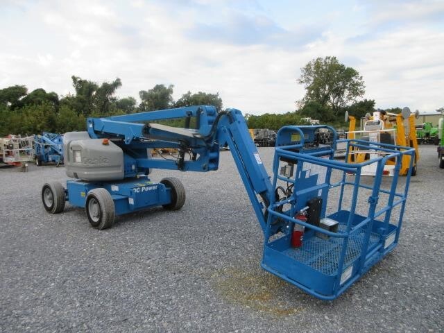2016 Genie Z-45/25J DC-2