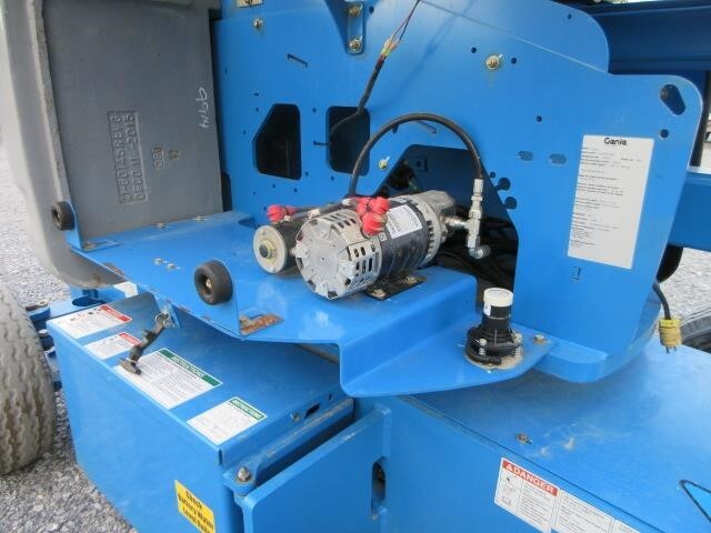 2016 Genie Z-45/25J DC-17