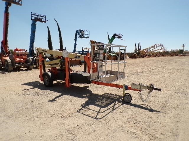 2019 JLG T350-3