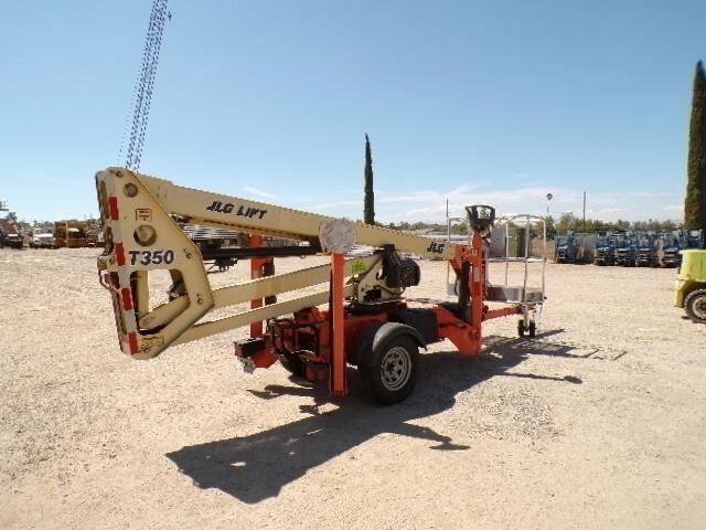 2019 JLG T350-5