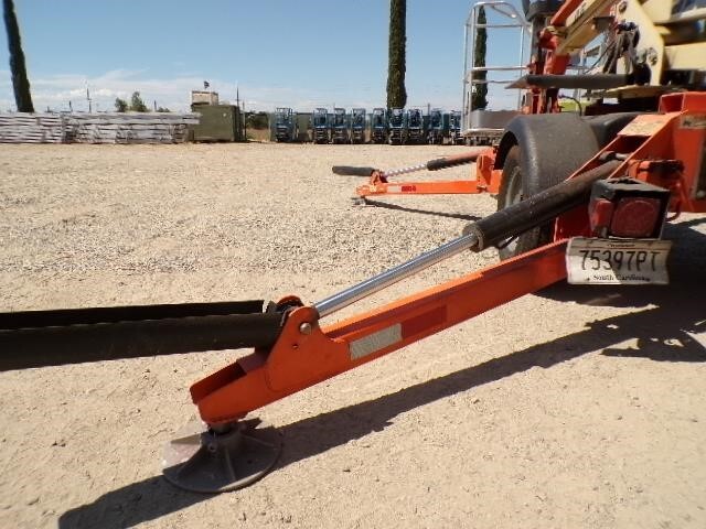2019 JLG T350-19