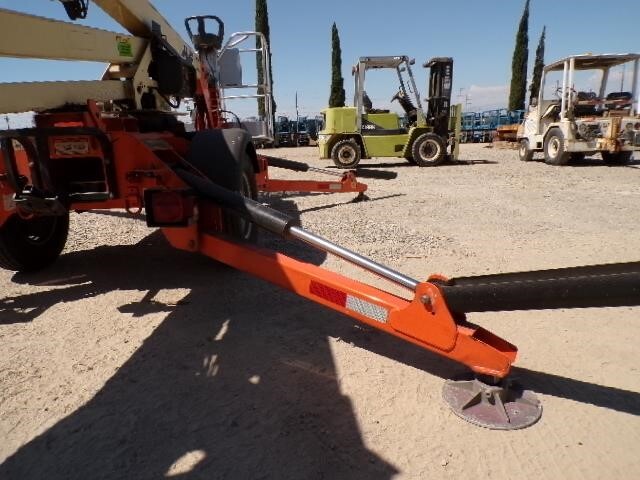 2019 JLG T350-20