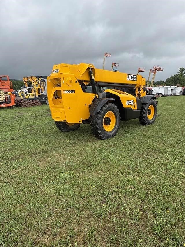 2016 JCB 509-42-5