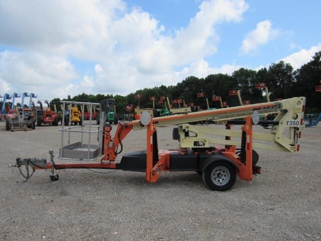 2020 JLG T350