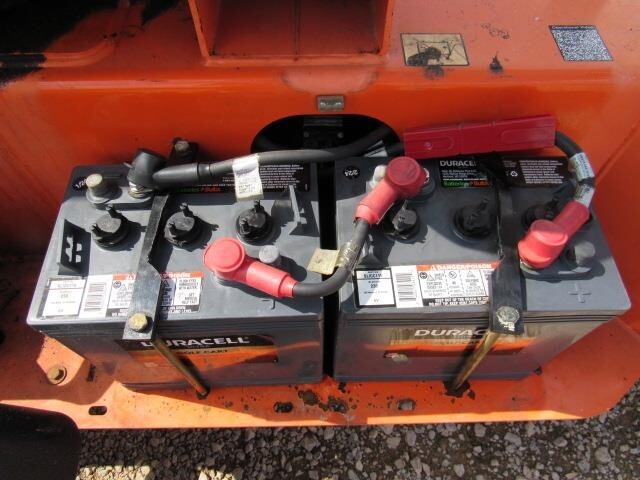 2020 JLG T350-17