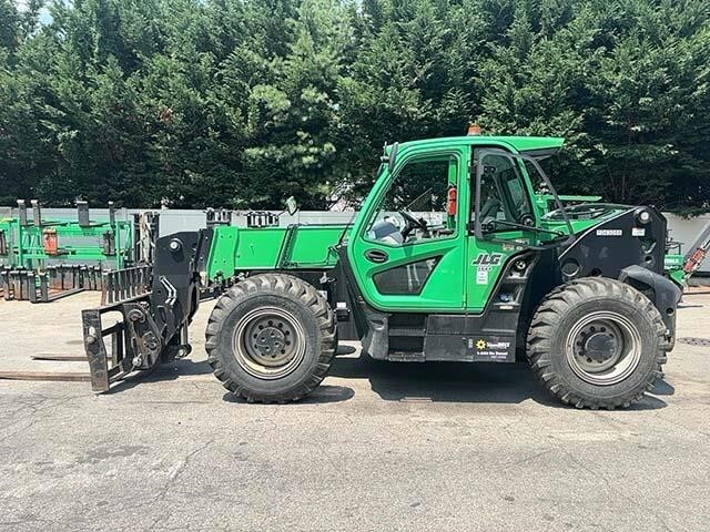 2017 JLG 1644-2